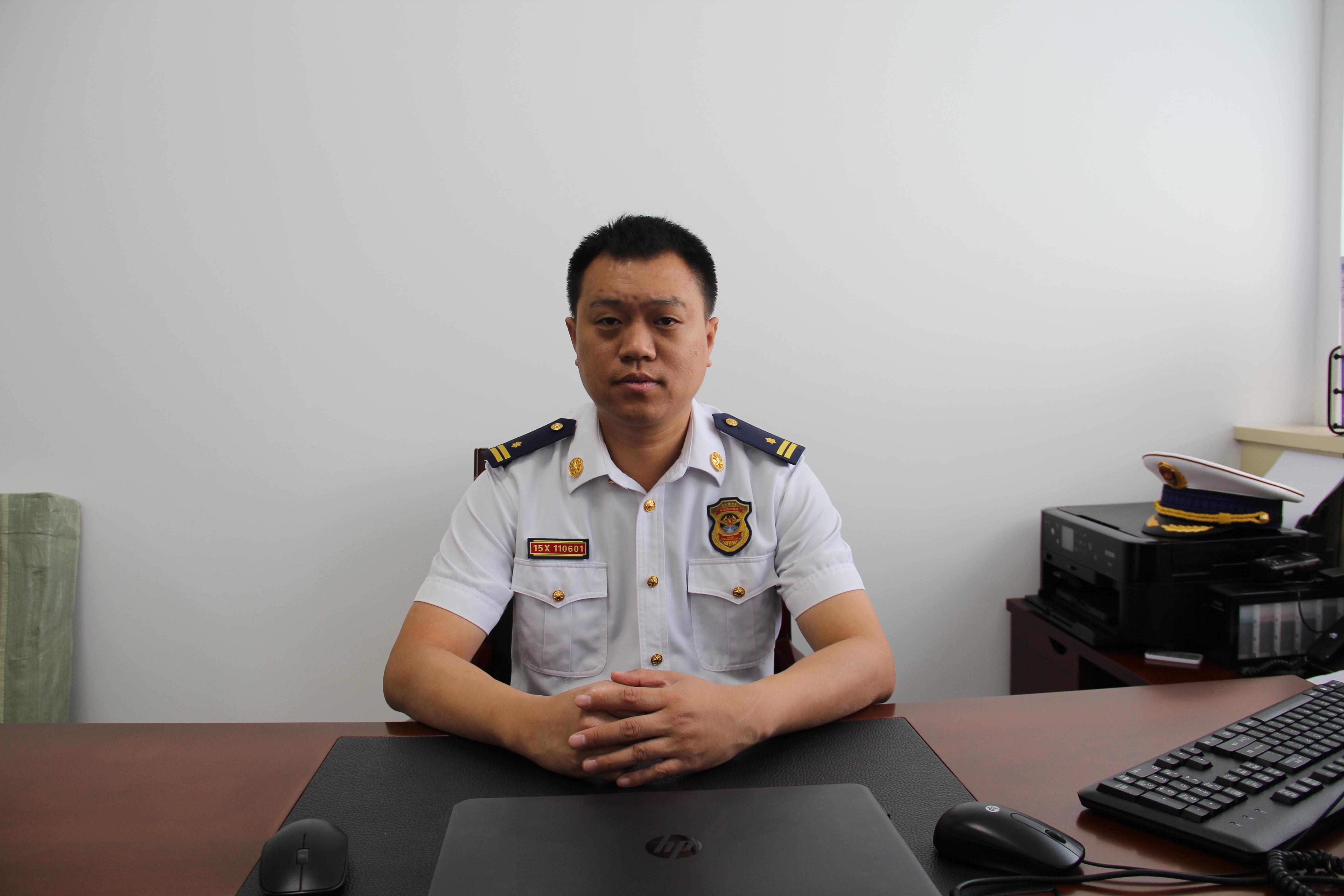 赵金鹏.jpg