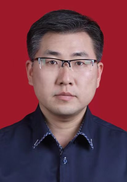 张吉强.jpg 张吉强.jpg