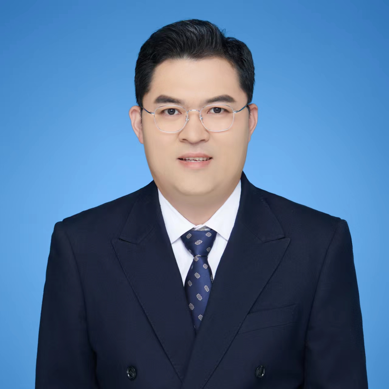 李强1.jpg 李强1.jpg